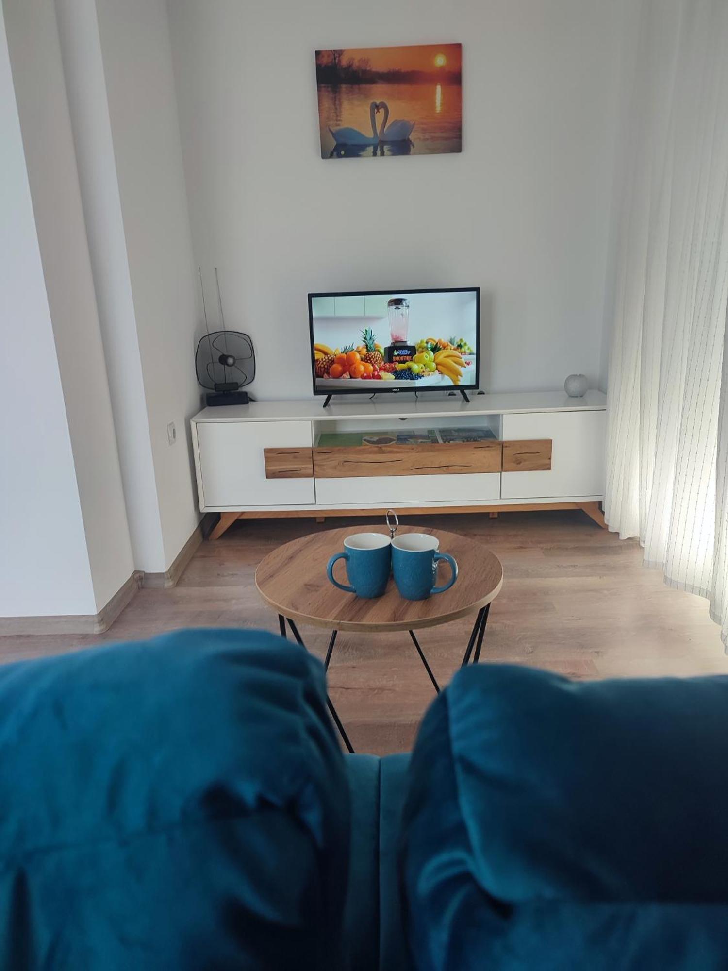 Apartman Swans Оточац Екстер'єр фото