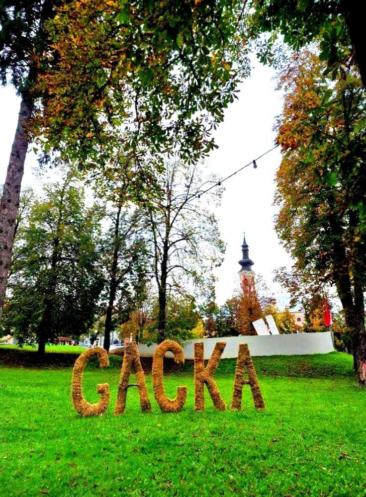 Apartman Swans Оточац Екстер'єр фото